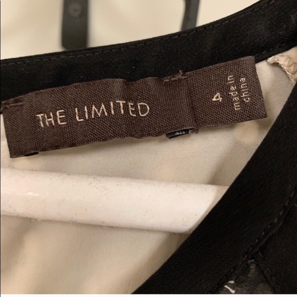 The limited eyelit dress - Picture 4 of 6